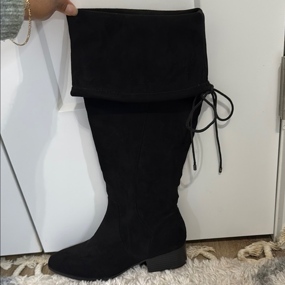 CROWN & IVY SIZE 8M Black Over-the-Knee Women's Boots NWOT - Picture 3 of 12